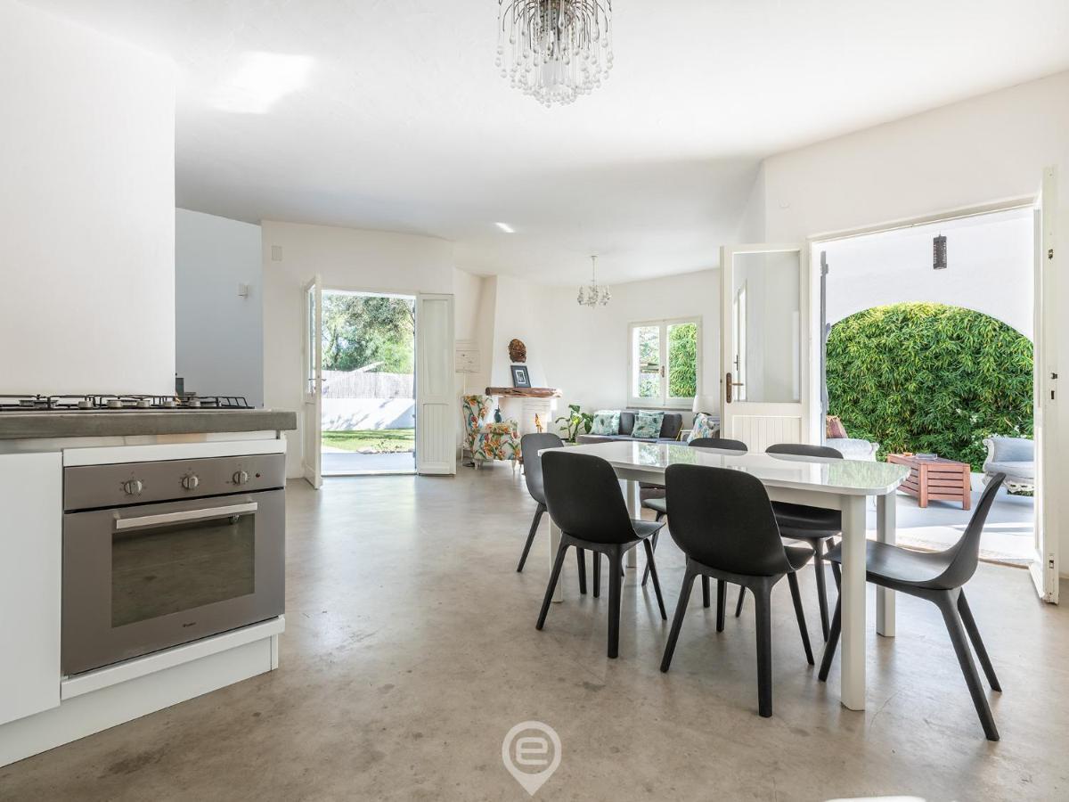 Villa Virago Porto Columbu - Perd'E Sali Ngoại thất bức ảnh